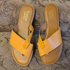 EUC Franco Sarto Women's Goddess‎ Flat Leather Sandal - Size 8.5